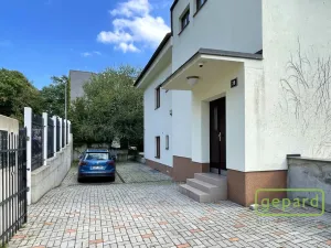 Pronájem bytu 2+kk, Praha - Vinohrady, Perucká, 79 m2