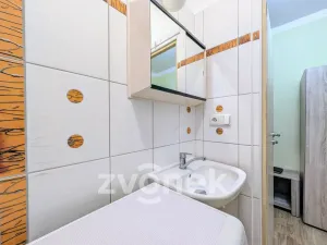 Prodej bytu 1+1, Vsetín, Luh, 24 m2