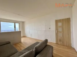 Prodej bytu 1+1, Jirkov, Na Borku, 40 m2