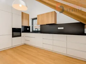 Pronájem bytu 3+kk, Břeclav, Pod Zámkem, 67 m2