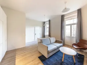 Pronájem bytu 1+kk, Praha - Bubeneč, Veletržní, 36 m2
