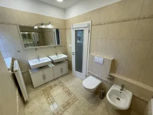 Pronájem rodinného domu, Praha - Suchdol, Havraní, 355 m2