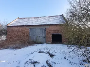 Pronájem zemědělské usedlosti, Střeň, 100 m2
