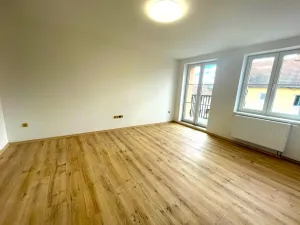 Pronájem bytu 2+1, Mirotice, Kopeckého, 60 m2