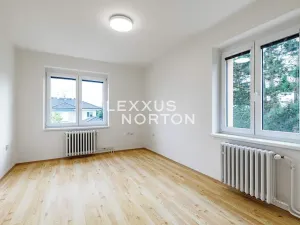 Pronájem rodinného domu, Praha, Ke smrčině, 270 m2