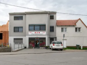 Prodej rodinného domu, Újezd u Brna, Nádražní, 234 m2