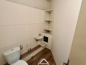 Pronájem obchodního prostoru, Liberec - Liberec IV-Perštýn, Revoluční, 95 m2