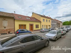 Pronájem bytu 1+kk, Brno - Královo Pole, Poděbradova, 45 m2