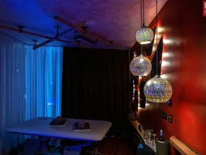 Pronájem obchodního prostoru, Olomouc, Nezvalova, 20 m2
