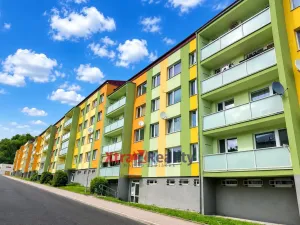 Prodej bytu 2+kk, Dubí, Koněvova, 40 m2