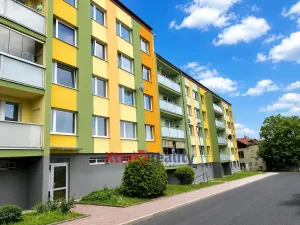 Prodej bytu 2+kk, Dubí, Koněvova, 40 m2