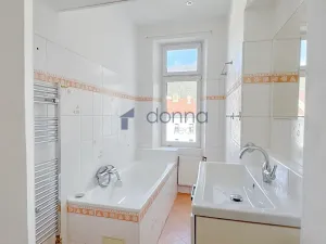 Pronájem bytu 3+1, Praha, Na Neklance, 79 m2