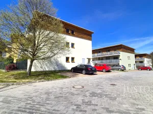 Pronájem bytu 2+kk, Písek - Hradiště, Karla Boromejského, 54 m2