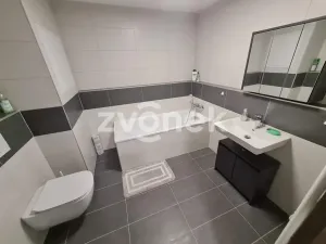 Pronájem bytu 2+kk, Zlín - Příluky, Broučkova, 57 m2