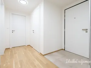 Pronájem bytu 2+kk, Praha - Lysolaje, Lysolajské údolí, 62 m2