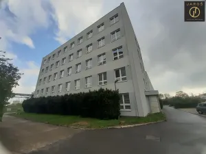Pronájem výrobních prostor, Kladno, Dělnická, 291 m2