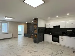 Prodej rodinného domu, Český Těšín, 193 m2