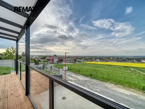 Pronájem rodinného domu, Červené Pečky, Hrabáňova, 213 m2