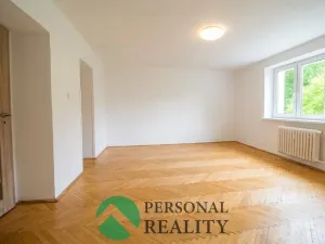 Pronájem bytu 2+1, Karlovy Vary, Šumavská, 63 m2