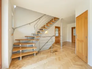 Prodej vícegeneračního domu, Hustopeče, Školní, 229 m2