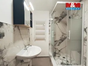 Pronájem bytu 2+1, Kladno, V. Burgra, 40 m2