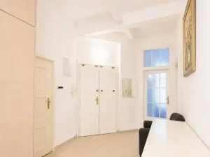 Pronájem bytu 3+kk, Praha - Nové Město, 85 m2