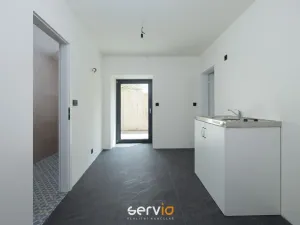 Prodej bytu 1+1, Staré Město - Kunčice, 80 m2