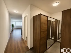 Pronájem bytu 3+kk, Pardubice, Smilova, 89 m2