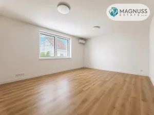 Prodej rodinného domu, Moravany, 180 m2