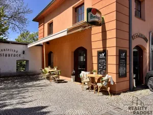 Pronájem restaurace, Hranice, Jiráskova, 1440 m2
