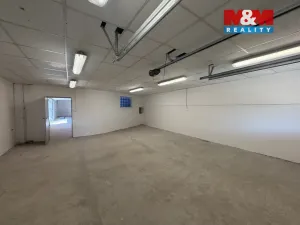 Pronájem skladu, Spořice, 179 m2