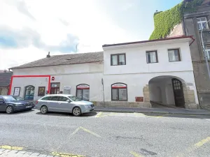 Pronájem obchodního prostoru, Pardubice - Bílé Předměstí, Štrossova, 72 m2