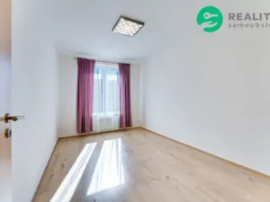 Prodej bytu 3+kk, Praha - Čakovice, Bermanova, 78 m2