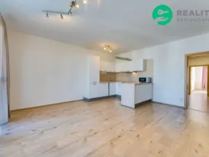 Prodej bytu 3+kk, Praha - Čakovice, Bermanova, 78 m2