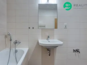 Prodej bytu 3+kk, Praha - Čakovice, Bermanova, 78 m2