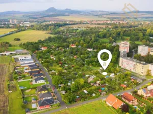 Prodej zahrady, Louny, 684 m2