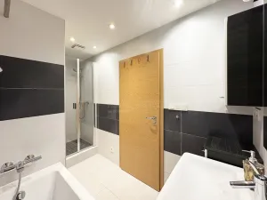 Pronájem bytu 3+kk, Praha, Píškova, 70 m2