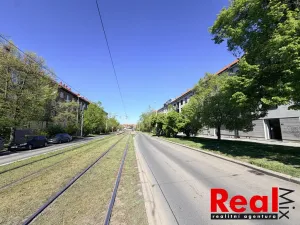 Prodej bytu 2+1, Praha - Strašnice, Průběžná, 59 m2