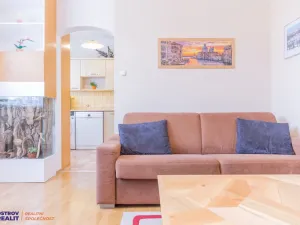 Prodej bytu 2+1, Olomouc - Nové Sady, Družební, 43 m2