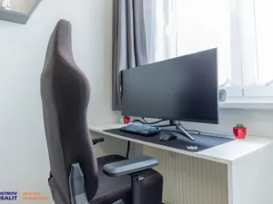 Prodej bytu 2+1, Olomouc - Nové Sady, Družební, 43 m2