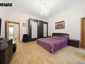 Prodej bytu 3+kk, Karlovy Vary, Moravská, 89 m2
