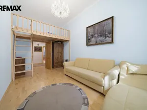 Prodej bytu 3+kk, Karlovy Vary, Moravská, 89 m2