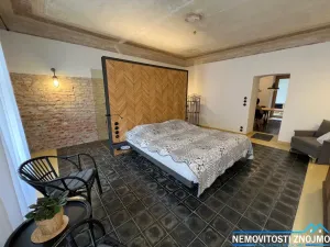 Pronájem bytu 2+kk, Znojmo, Na Kopečku, 52 m2