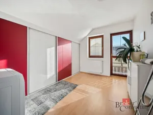 Prodej rodinného domu, Hradec Králové - Roudnička, Horní, 210 m2