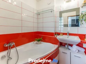 Prodej bytu 3+1, Znojmo, Horníčkova, 74 m2