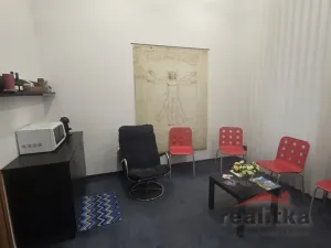 Pronájem kanceláře, Opava - Město, Horní náměstí, 39 m2