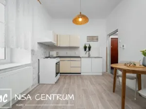 Pronájem bytu 1+1, Liberec, Kobrova, 37 m2
