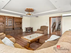Prodej rodinného domu, Uhlířské Janovice, Kolínská, 550 m2