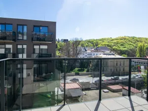 Pronájem bytu 2+kk, Praha - Košíře, Starokošířská, 58 m2