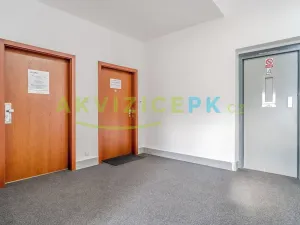 Prodej komerční nemovitosti, Ústí nad Labem, Mírové náměstí, 4220 m2